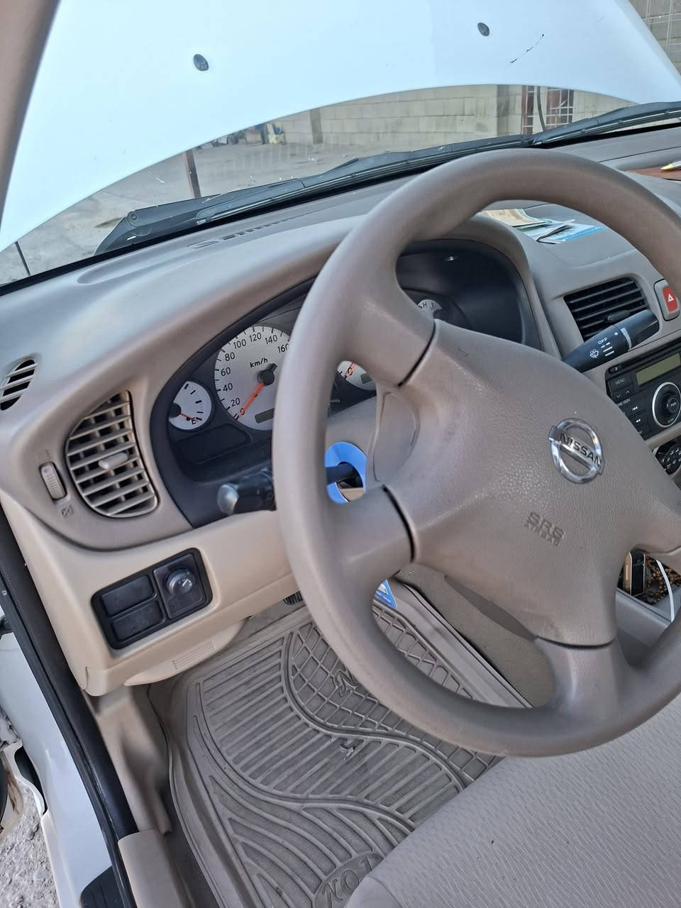 نيسان سني٢٠١٠ ماشيه ٩٠ جيده رقم سليمانيه /***********

