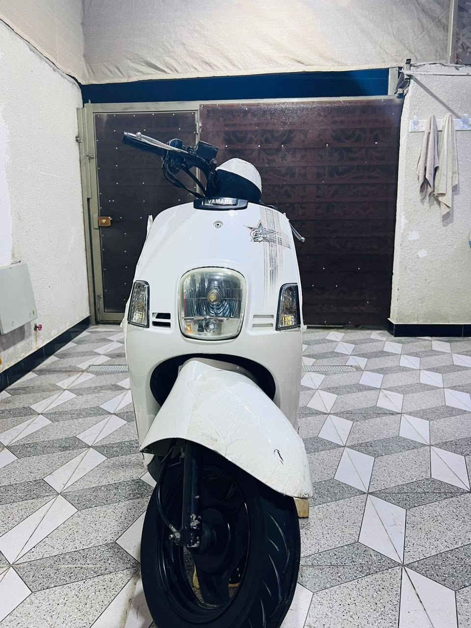 سلام عليكم دراجه بوليس نوزل صار له شهرين نزاله رمبه بوشه 49 بلاديه دراجه طفرات ختم واحد وهي شاصي سعر 950 مكاني بصره رقم الهاتف ***********
