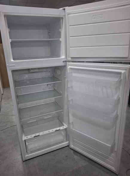 السلام عليكم ثلاجه سونك ٢٠قدم تجميد فول نظافه واصل للمنزل داخل أربيل مع ضمان اسبوع رقم تواصل وتساب ***********
