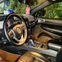 جراند شيروكي لاريدو • ٢٠٢٠ • ٦ سلندر ٣٦٠٠