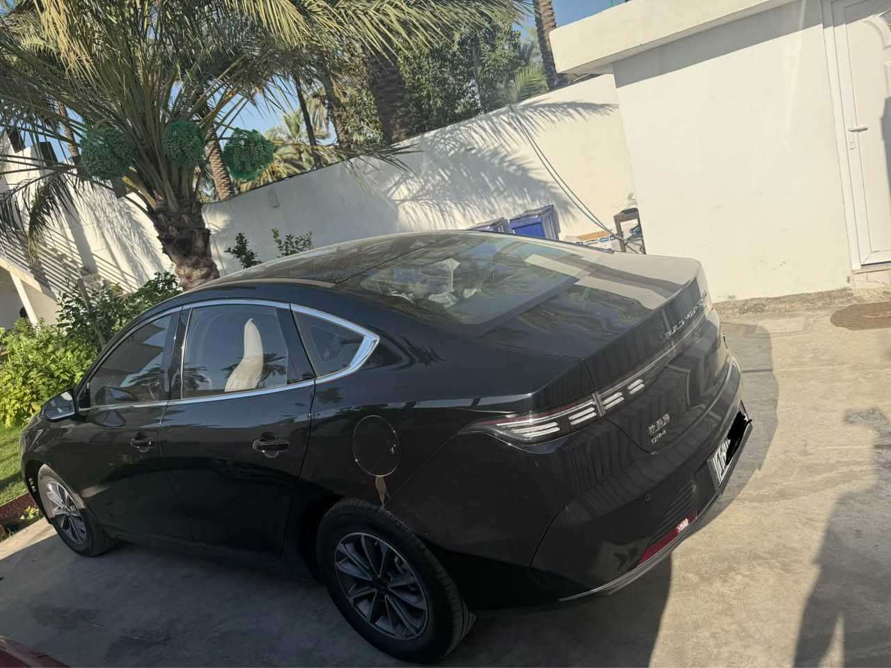 Byd دستروير 
للبيع موديل 2025 سياره جديدة  ومكفوله رقم بغداد مواصفاتها معروفه للاستفسار ‭***********‬ متوفر وتساب بغداد, العراق
