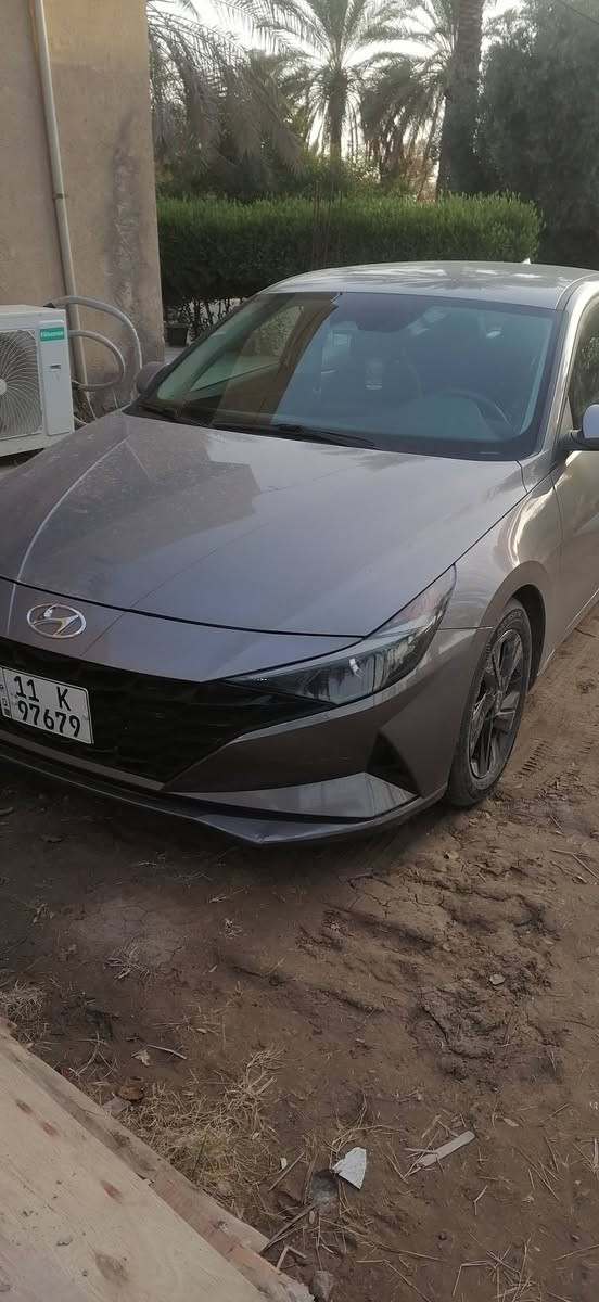 النترا 2023 هايبرد وارد أمريكي السياره مكفوله مابيها حادث طاك التاير الأمامي بأمريكا فقط مابيها ولا قطعه السياره حلوه ومال جناي بالحقيقه احلى من الصور السياره فول عدا الفتحه والكشنات مو جلد عارضها 163 وبيها مجال للشراي ***********
