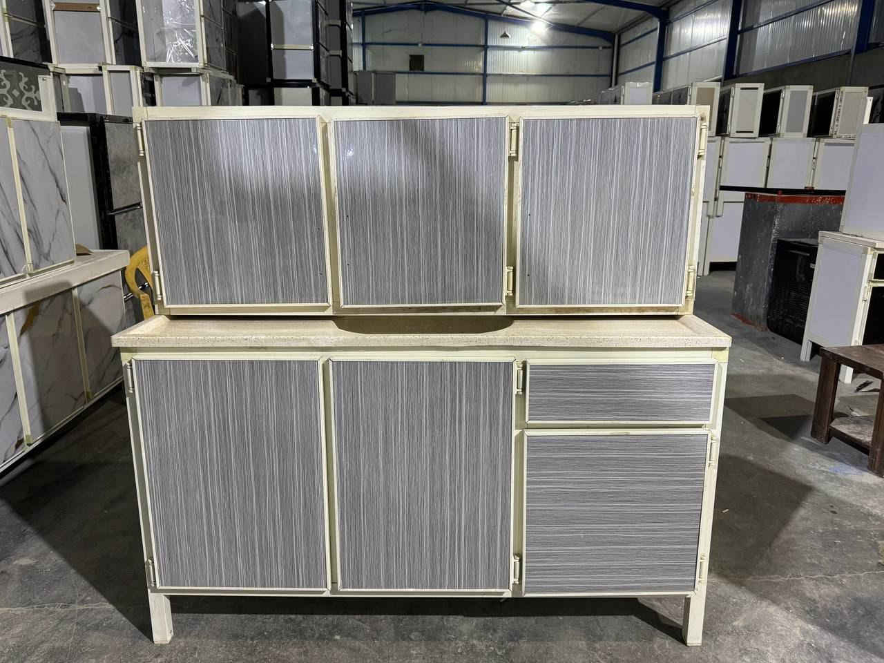 سنك مع ملحق قياس متر ونص 🍃
المغسله مرمر 🍃

ألسعر 200 ألف 🌷  

ألتوصيل 🚛🚛🚛
داخل بغداد .. مجاني 🌸
أطراف بغداد 15 ألف 🌸

واسط// (25) الف 
-بدره -جصان -الحي -الموفقيه -ناحية واسط -الدجيلي -اطراف واسط (50) الف.
ديالى //- بعقوبه - الخالص 25 --- الأبعد 50 
كربلاء  بابل  نجف رمادي  فلوجه (25) الف 
الديوانيه (25)الف 
هيت 65

صلاح الدين// مركز المحافظه  تكريت مع الاقضيه التاليه -بلد -إسحاقي -الدجيل -سامراء -ضلوعيه (25)
المذكوره فقط 25 -- الباقي حسب بعد المنطقة ❌❌❌❌❌❌❌👆

التوصيل الى البصره  -السماوه -العماره -الناصريه (35) الف.


**إذا كنت صاحب هذا الإعلان وتريد حذفه لأي سبب، رجاءا أرسل رسالة إلى الدعم الفني**