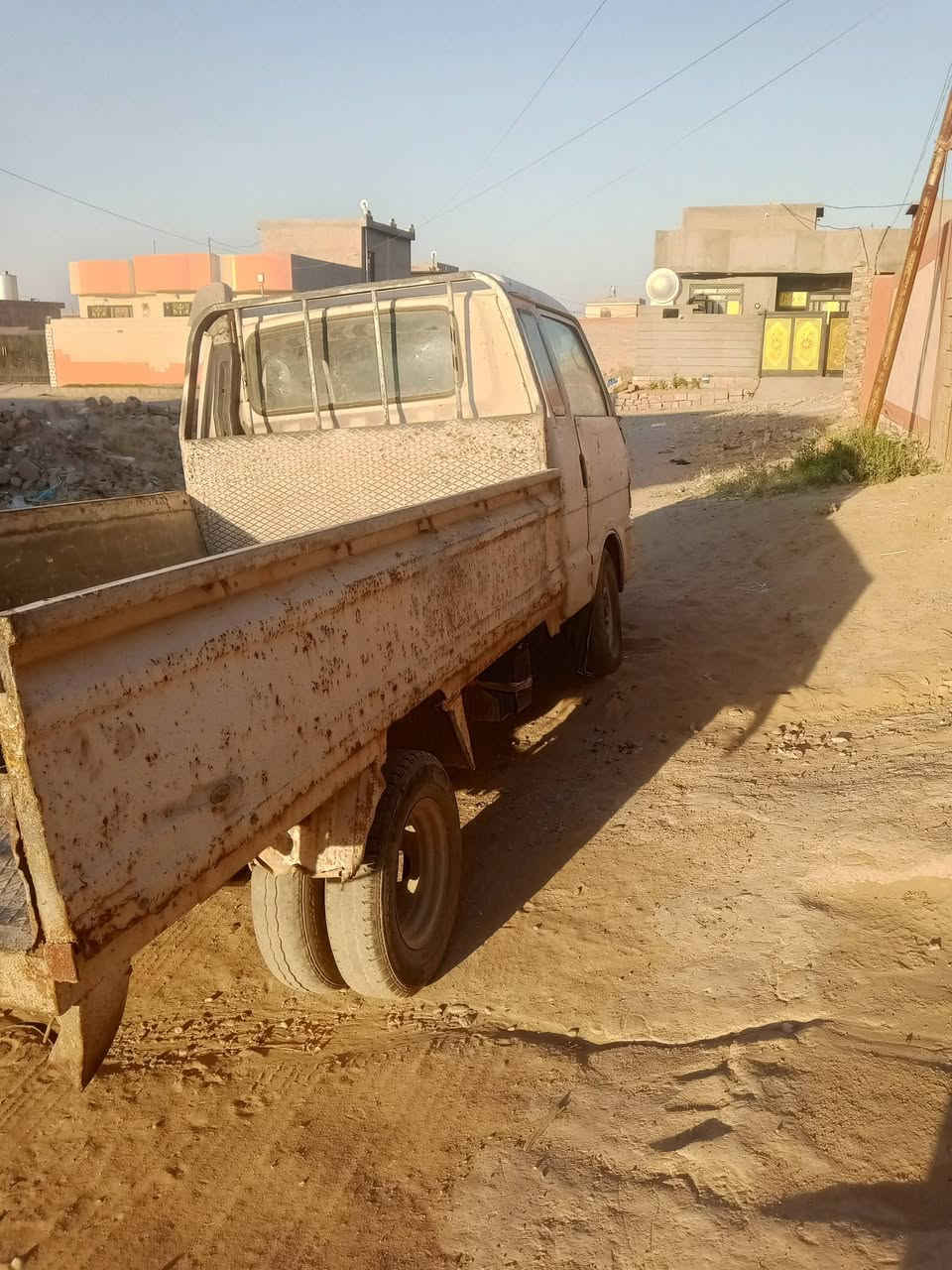 سلام عليكم كيه بنكو موديل96 كير شرط محرك بيه صرف تواير جدد سلف داينمون جديد باتري قبل عشر ايام شديتو سياره رادلها ترتيب سياره حبل حبل حبل حبل بدون لادكلي شبيها ما بيها كاتبلك تفاصيل مكان بيجي سعر 12وبيها مجال لشراي ***********
