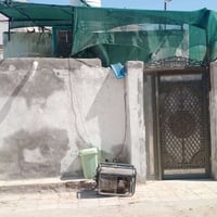 مقابل قرية الغدير • ٥٠م • غرفة وصالة