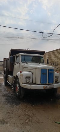 سكانيا ١١١ موديل 80 باسمي رقم نكليزي مكينه سوبر كسن خفيف تخم تاير سيار...