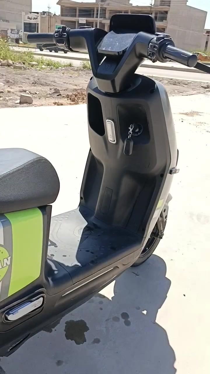 السلام عليكم ماطور شحن ريان للبيع🔋 أبو عيون وايرمنية كلو شغال وبيR باقي الموصفات معروفة البطاريات شرط الفحص سعر 750  التواصل عل هذا الرقم***********

