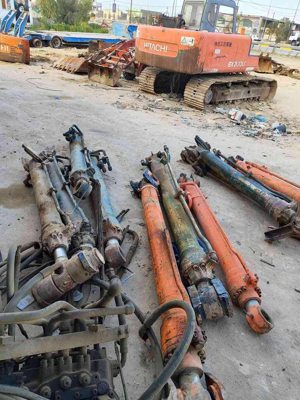 اللهم صل على محمد وآل محمد مجمع درة لبنان للهيتاشي مضخات اوياله مشي دورانات سنتر جاين جكات رفع ثانوي زناجيل  سبروكات  زت ثري  ولزت العادي والفايف  العنوان كربلاء المقدسه طريق كربلاء نجف عمود٩٧٣ رقم تلفون ***********
