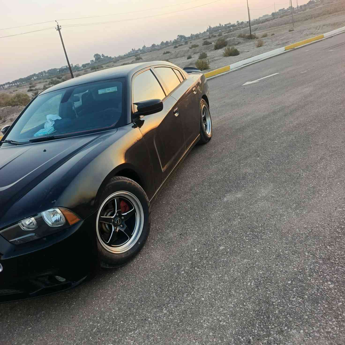 جارجر للبيع 14 امركي حادثة حلو بدون دواخل صور الحادث مرفقه بالمنشور ولسونار مرفق ستخدام شخصي مامتعوبه تخم تاير جديد رقم بابل نكليزي مشروع وطني  تحويل ثانيوم السعر 152 بيه مجال مكان بابل طليعة ***********
