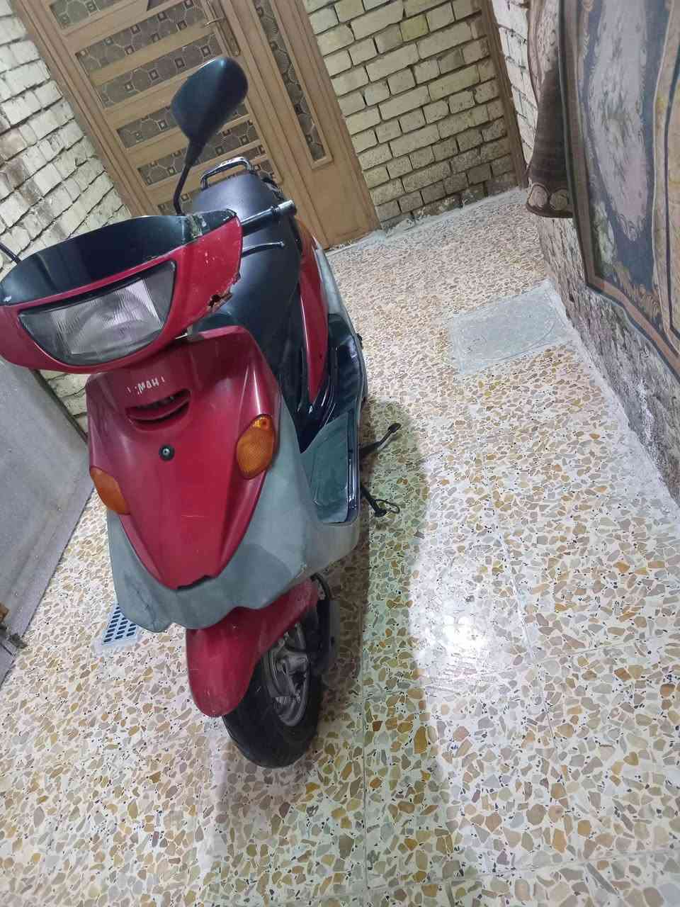 ياماها فضائي فراشة حديث سرعه ١٠٠ ياباني اصلي ام البليته  كفاله عامه من كلشي دراجه برغي ما مفتوح بية وكله بلادية وكله شغاله اي نقص مابية  صاله ٦اشهر نزلته رنبة على ايدي محرك مكفول اوراق كامله السعر قفل ٦٠٠مكاني مدينه الصدر *********** الشراي يتصل غير متواجد نت
