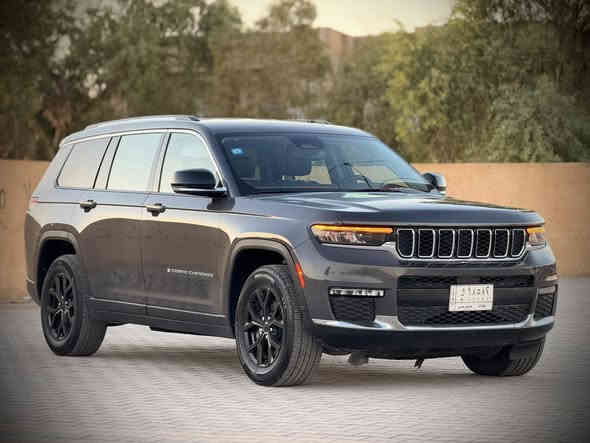 السلام عليكم 
جيب كراند شيروكي لمتدد 2023

4X4

7 راكب لارج 

ماشية 43 الف ميل 

كشنات كهرباء خزن ميموري

تدفئه ،تبريد كشنات  

لد امامي خلفي لايت  

حساس اماي خلفي 

رادار امامي جانبي

صندوق كهرباء 

شاشه كار بلي فول تحكم 

السياره فول مواصفات عده الفتحه 

*السياره حادثه قطعتين حلو سطحي تصليح درجه اولى 

 وصور الحادث بالمنشور

السياره جديده ع ايدي مستورده 

رقم بغداد بسمي 

السعر 275$

 واسط/ ***********

خابرني وتدلل
