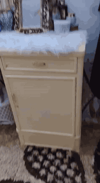 السلام عليكم غراض للبيع مكانهن مشخاب


**إذا كنت صاحب هذا الإعلان وتريد حذفه لأي سبب، رجاءا أرسل رسالة إلى الدعم الفني**