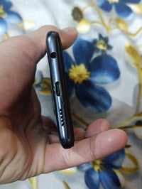 بوكو x3 برو  ذاكرة 256 الجهاز نضيف مابي اي خلل  السعر 125 للتواصل واتس...