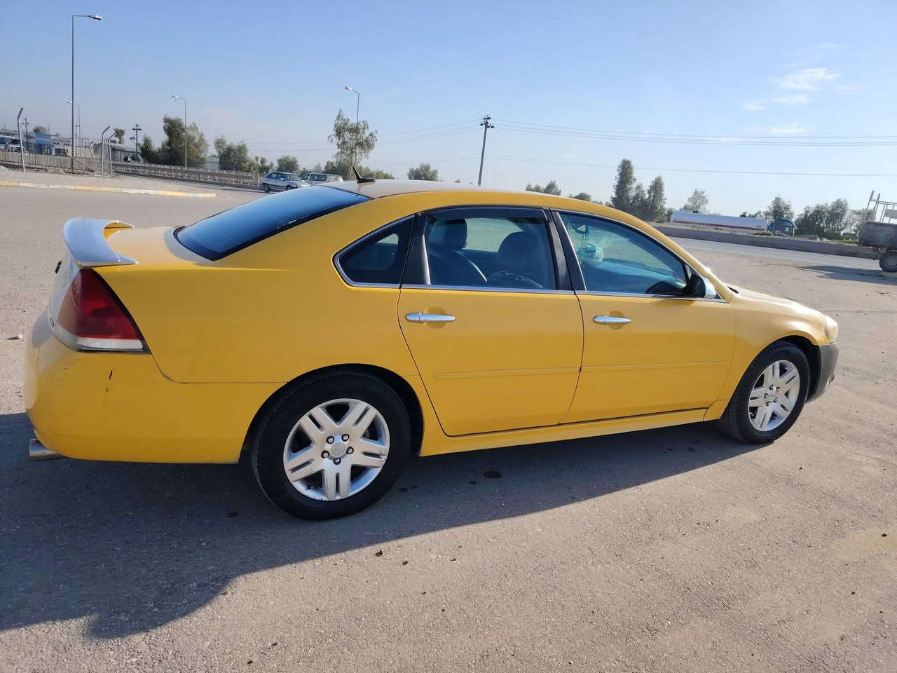 سلام عليكم مباله ليبع موديل 14مكينة وكير فول شرط مكنية اكدية الضرر جمرلق واباب من جهت السايق خط شهربان كركوك رقم بغداد السعر 90وبيه مجال رقم تلفون ***********
