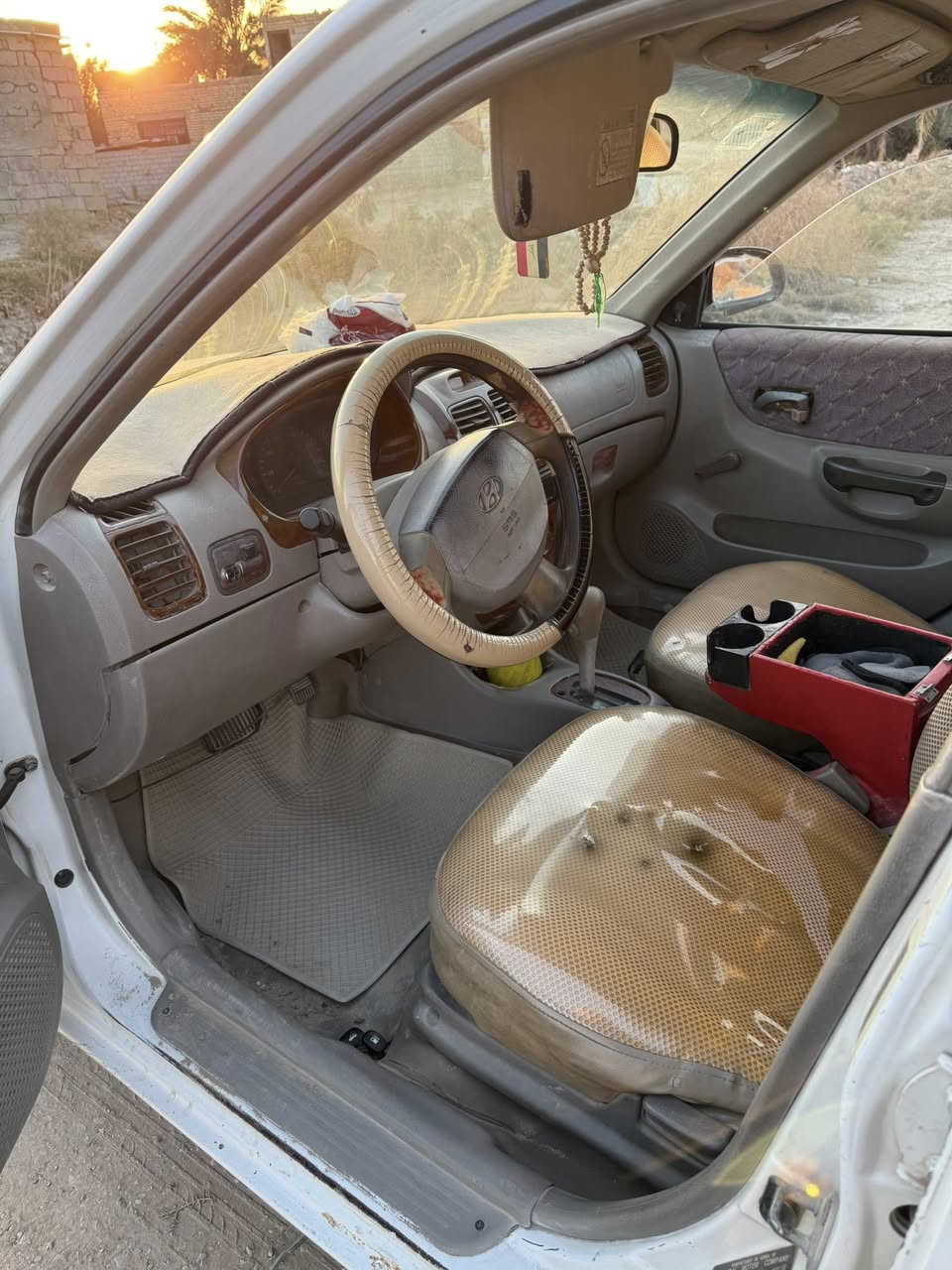 السلام عليكم سيارة كيا اكسنت موديل ٢٠٠١ سياره حلوه و كير ومكينه خير من الله ورقم بغداد إنكليزي مكان السيارة ديوانية للاستفسار الاتصال على رقم مالك السياره ‭٠٧٧٠ ٩٤٧ ٨١٦٨‬
مكلف بالنشر
