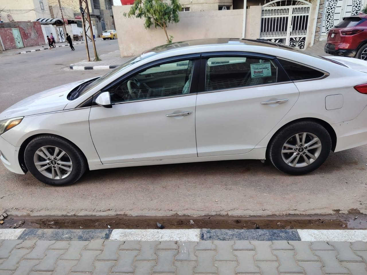 سوناتا موديل 16
محرك 2400
تخم تاير جديد 
حداديه جديده
تبريد ثلج
صبغ جاملغ امامي فقط
رقم نجف مميز


**إذا كنت صاحب هذا الإعلان وتريد حذفه لأي سبب، رجاءا أرسل رسالة إلى الدعم الفني**
