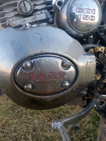 السلام عليكم.  دراجة للبيع بارت خمسه كير نضيف نشاط فول محرك نضيف  السعر 210او بي مجال  ***********   مكان الحويجه
