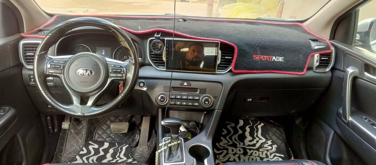 السلام عليكم.
سبورتج ١٧ خليجي فول مواصفات مكفوله من البارد والصبغ والمعجون والتبديل ماشيه ١٠٨ حقيقي رقم اربيل بسمي السياره مكانه بغداد الشالجيه 
*********** واتساب
