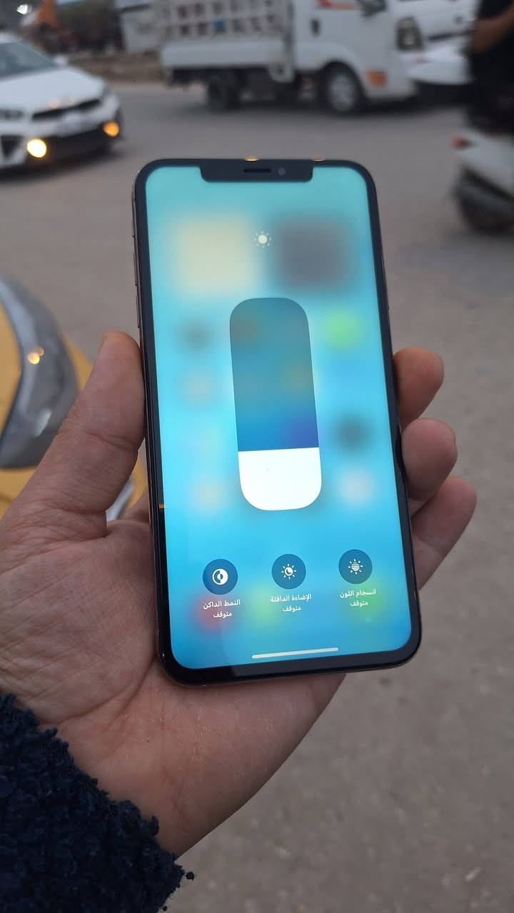 سلام عليكم اكس ماكس للبيع دبل شريحه خطين
مبدل فقط بطاريه100
شاشه 3 خيارات 
ذاكره 256 
شرق اوسط
لون ذهبي زلغ مابي 
فيس ايدي  وكع مني مايشتغل بعد
جهاز مكفول من كلشي كامرات اتصال سعر175 بيع مستعجل
***********
