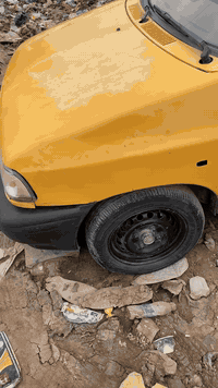 سلام عليكم سايبا موديل ٢٠١٥  مكينه كير خير من الله حداديه زينه  بيه هاي الصفحه مثل ماوضح بل صور مكان السياره ديوانيه سنويه ٢٨ بسمي السياره رقم مثنى
سعره ٢٨ وبيه مجال رقم ***********
