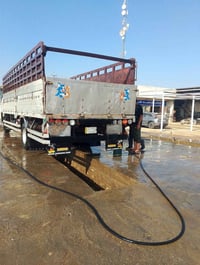 شاحنة • فرشة حديد • للبيع