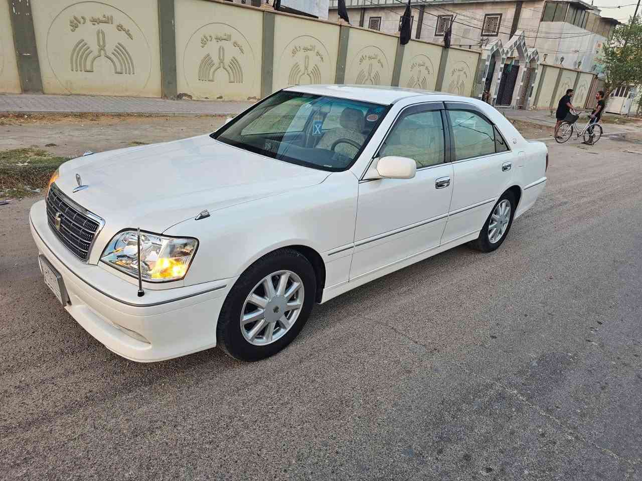 ملكه كرستال ٤ دكم فول مواصفات عدا لفتحه موديل ٢٠٠١ تحوير العيساوي للبيع السعر ١٧٠ الرقم *********** سيارة جاهزة كير مكينة صدر كلة جديد تبريد ثلج مكاني بغداد الحسينية الراشدية
