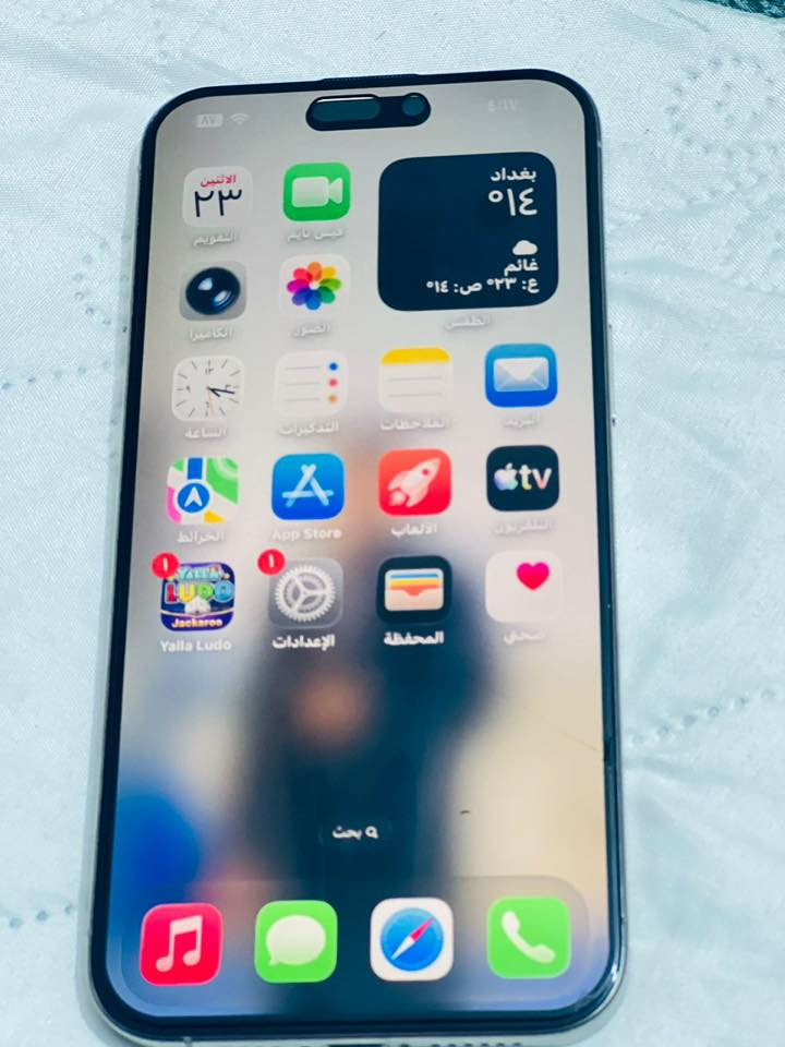 السلام عليكم للبيع 15برو ماكس بطاريه 90 شرق اوسط وتر بروف ما مبدل ولا قطعه جهاز شخط مابي سعر مليون و 100 
واتساب ***********
