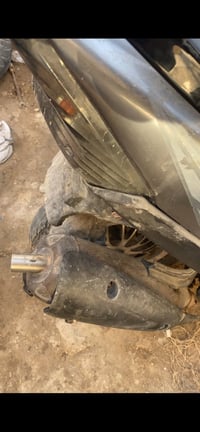 دراجه ماكس عدله للبيع كوم حديد بيه وياله وصالصنه اصليه ومكينه شغاله بس...