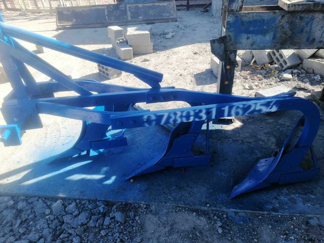 اسلام عليكم فدان للبيع حجم 10 مال عنتر العنوان بابل ناحية النيل سعره مناسب 500 الف  شغل درجه اولى عل فحص للاستفسار ***********
*********** طالب الوطيفي
