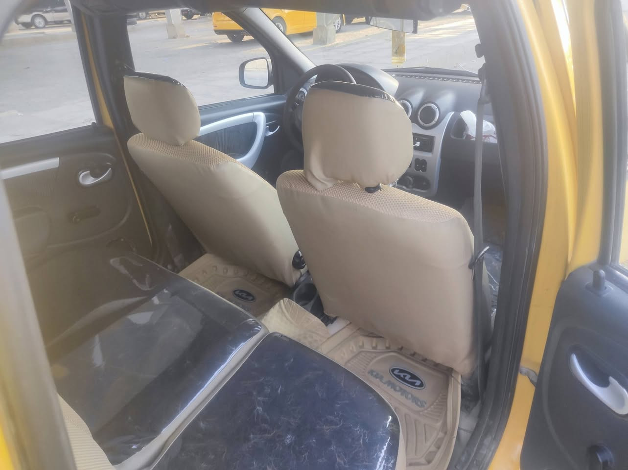 سلام عليكم رينو ٧ جاهزه للخير سنويه جديد خط وبحث جداد تخم تاير دوشمه  السعر ٥٤ بيهه مجال بسيط ***********مكاني سماوه قضاء الخضر
