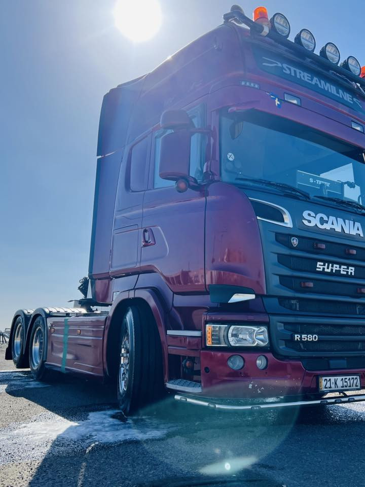 يالله السلام عليكم سكانيا للبيع 2016 مكينه 580 فول مواصفات رتايتر ثلاجة تخم تاير تخم ويل كروم سياره مرقمه سليمانيه جاهزه العمل دواخل كشنين هوء  مكان بابل ***********
