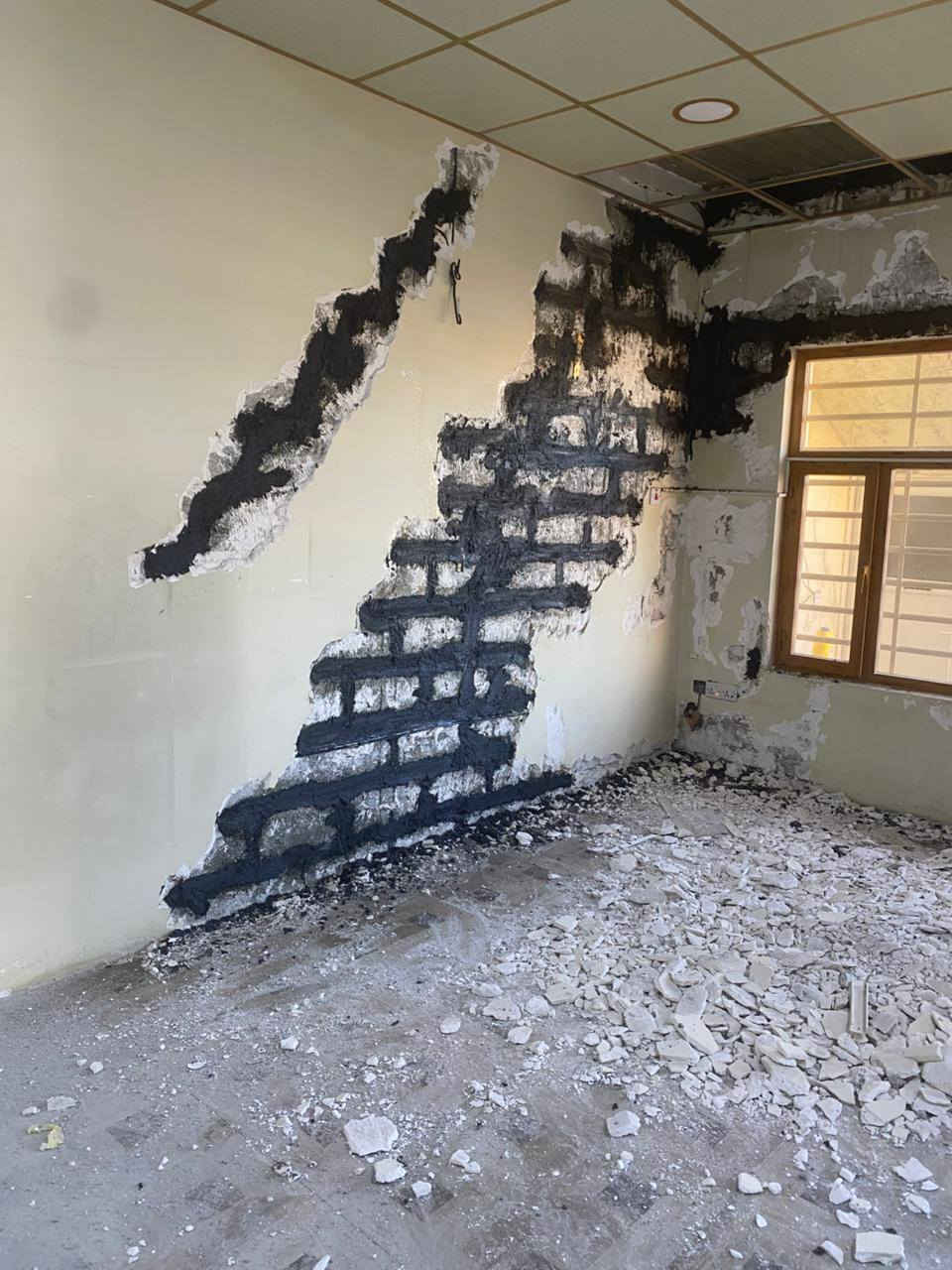 0772 525 43 13⬇⬇⬇⬇⬇⬇⬇⬇
+ئەگەر ئەتەویت بەیەکجاری ڕزگارت بیت لەدرزی دیوار
* ئەگەر درزی دیواری خانوەکەت بێزاری کردوی
* ئەگەر چەند جاری تر چاکت کردۆتەوە و دوبارە درزی داوەتەوە
* ئەگەر تاکو ئێستا نەت زانیوە کە چارەسەری بنەڕەتی هەیە

ئێستا لای ئێمە بە ضمان چارەسەر دەکرێت:

+ بە ضمانی چەند ساڵ؟
- ساڵێک و دوو ساڵ نا ....
+ ئەی ؟ 
- تا تەمەنی بیناکە ....
+ درزەکە چەند کرابێتەوە چاک دەکرێت ؟ 
- ١ ملم و ٢ ملم نا .....
+ ئەی ؟ 
- تا ٥٠ ملمیش ضمانی دەکەین .....
تاکە شوین بوین کەچارەسەری درزی دیوارمان  کردووە بوینەتە متمانە خاوەن مال وپڕۆزەکان.

بە ستافی زۆر شارەزا و ڕاهێنرا و 
بە سەرپەرشتی ئەندازیار بە ئەزمونی ١٠ ساڵ کارکردن لەو بوارەدا .....
❤moor group❤
بۆزانیاری زیاترپەیوەندیمان پیوەبکەن:
0772 525 43 13
0770 214 55 46

ئیمە تەنیا بەرپرسین لەوکارانەی کەلەڕیگەی ئەم زمارە موبایلەوە تەلەفونمان بۆکراوە چونکە ڕەسمی کارەکانمان زۆربەی براوە لەڕیگەی چەن پەیجیکەوە ڕیکلام بۆخۆیان ئەکەن تەنیا بەپرسین لەم زمارەموبایلە کەدامان گرتوە. السليمانية, العراق
