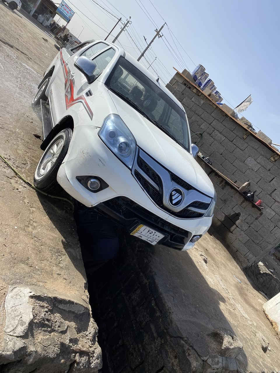 سلام عليكم لبيع صيني موديل 20 رقم بصره مكفوله كافله عامه  حداده تخم تاير تبريد كل شغال سنويه 26/12 مكينه كير عادي خير من الله مكينه بلاد لا تنقيص ولاتبخير  المكان البصره قضاء الدير الهاتف *********** السعر 88 وبيها مجال للطيبين
