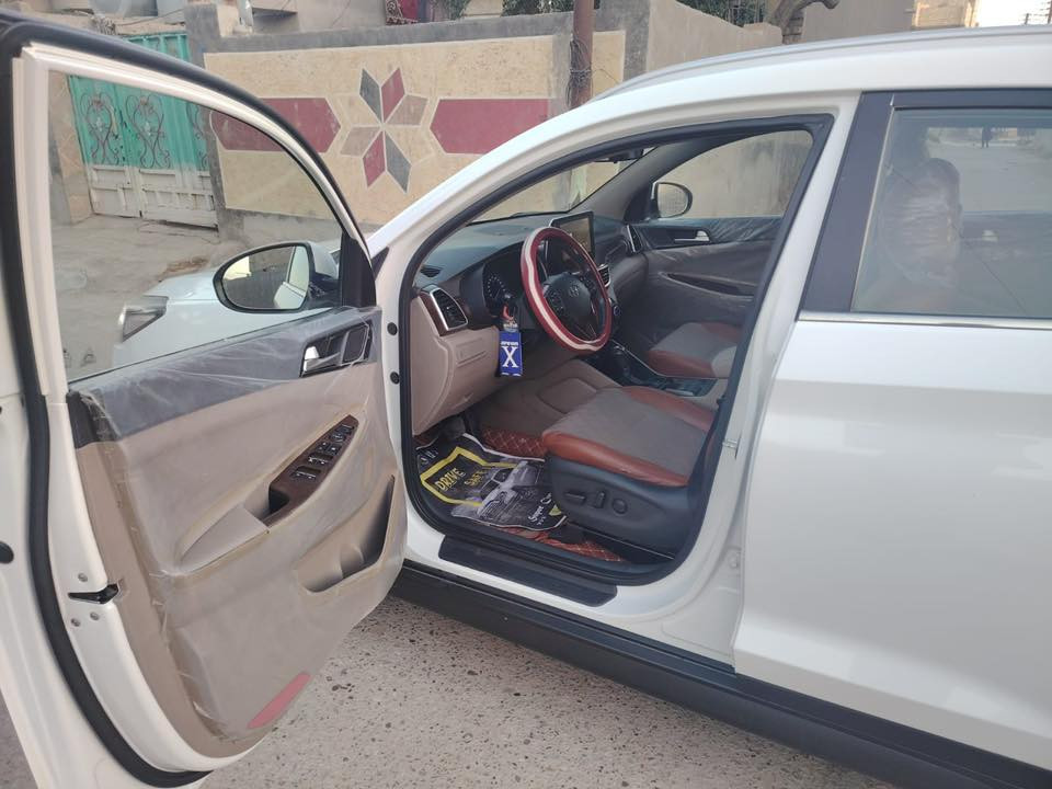 توسان 2019
شركة الكاصد
رقم بغداد بأسمي رقم جديد 
سياره فول مواصفات من عده الفتحه معروفه مواصفات توسان
سياره جديده على وضع شركه
مكفوله كفاله عامه من الصبغ والضربه وكلشي
ماشيه 88 الف حقيقي
مكان سياره بغداد 
الاستفسار اكثر

‭0771 289 9849‬
السعر 208 وبيه مجال@
