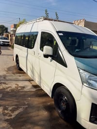 من رخصت لاادمن مراوسل بكوستر 15او16 تيوتا هايسه موديل 19؛ 3ارباع الفول...