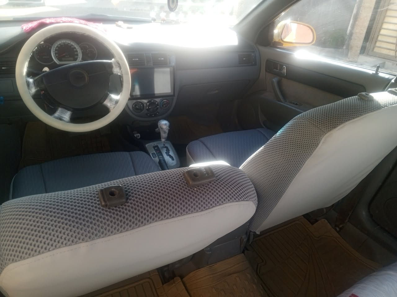 سلام عليكم اوبترا موديل 2009اصل زركه رقم بغداد انكليزي بسمي سياره توني امطلعه من التعمير سياره حيل حلوه اوجاهزه احله من الصور مكاني كربلاء *********** السعر 68 مراوس ابخصوصي حسب القناعه
