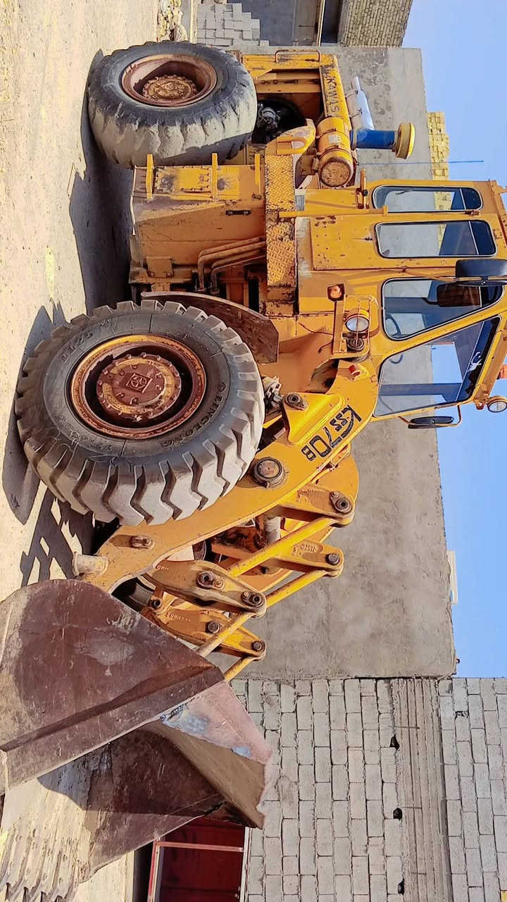 سلام عليكم شفل كاوسكي البيع حجم70 بي موديل 82بلاديه شركه رقم بغداد الماني مشروع وطني سنويه جديده كير تركم محرك اكسلات بلاديات بريك كيله جديده تخم سنون تخم تاير ابو سيفين جديد شراي يتصل ***********
