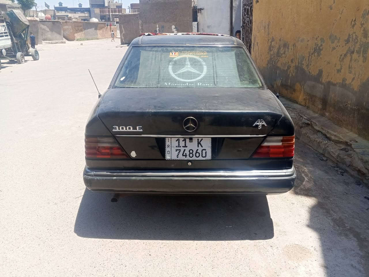 مارسيدس.دب.موديل.1990باسمي.سنويه.لل28جاهزه
من.كل.شي.تبريد.كهربائيات.اوتوماتيك.محرك..ملكه
الغرفه.نظافه.90/00بالميه.تخم.تاير.نقص.السبير.فقط
تحويل.ثاني.يوم.كهرباء.كشن.السائق.مغصوله.
اللي.يرغب.يجي.يكلب.ويشوف.بعينه
السعر..45..وبي.مجال.......ت
***********.....أو .***********
