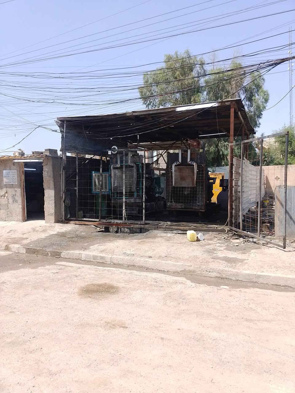 سلام عليكم توفرت عدنه موقع مولدالبيع          شتاير 24 وش12 حملهه 700 وقابل ا
لزياده وبيهه  حصه كاز  بيهه تانكي ينباع وي موقع وبيهه مولد حكوميه
موقع سبع قصور الاستفسار على رقم تالي ***********
