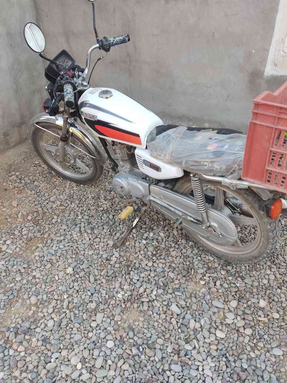 ماطور 5 كير للبيع كهربائيات شغاله  االسعر 325 وبي مجال للاستفسار الاتصال برقم ***********
