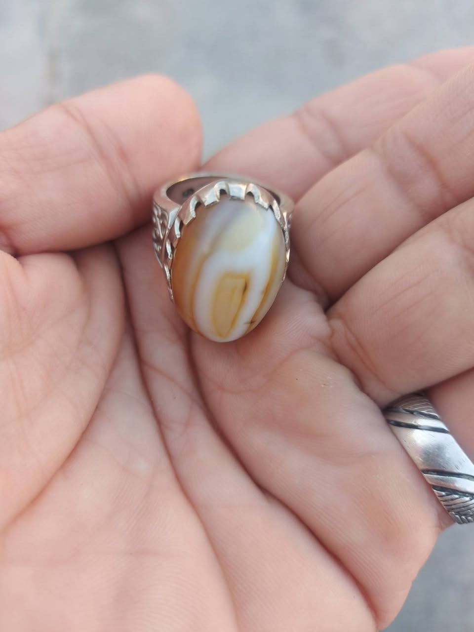 سلام عليكم شباب محابس العدد٣سعر تك ٢٠ الف مكان بغداد حي نصرملاحضه مو فضه مو فضه مو فضه


**إذا كنت صاحب هذا الإعلان وتريد حذفه لأي سبب، رجاءا أرسل رسالة إلى الدعم الفني**