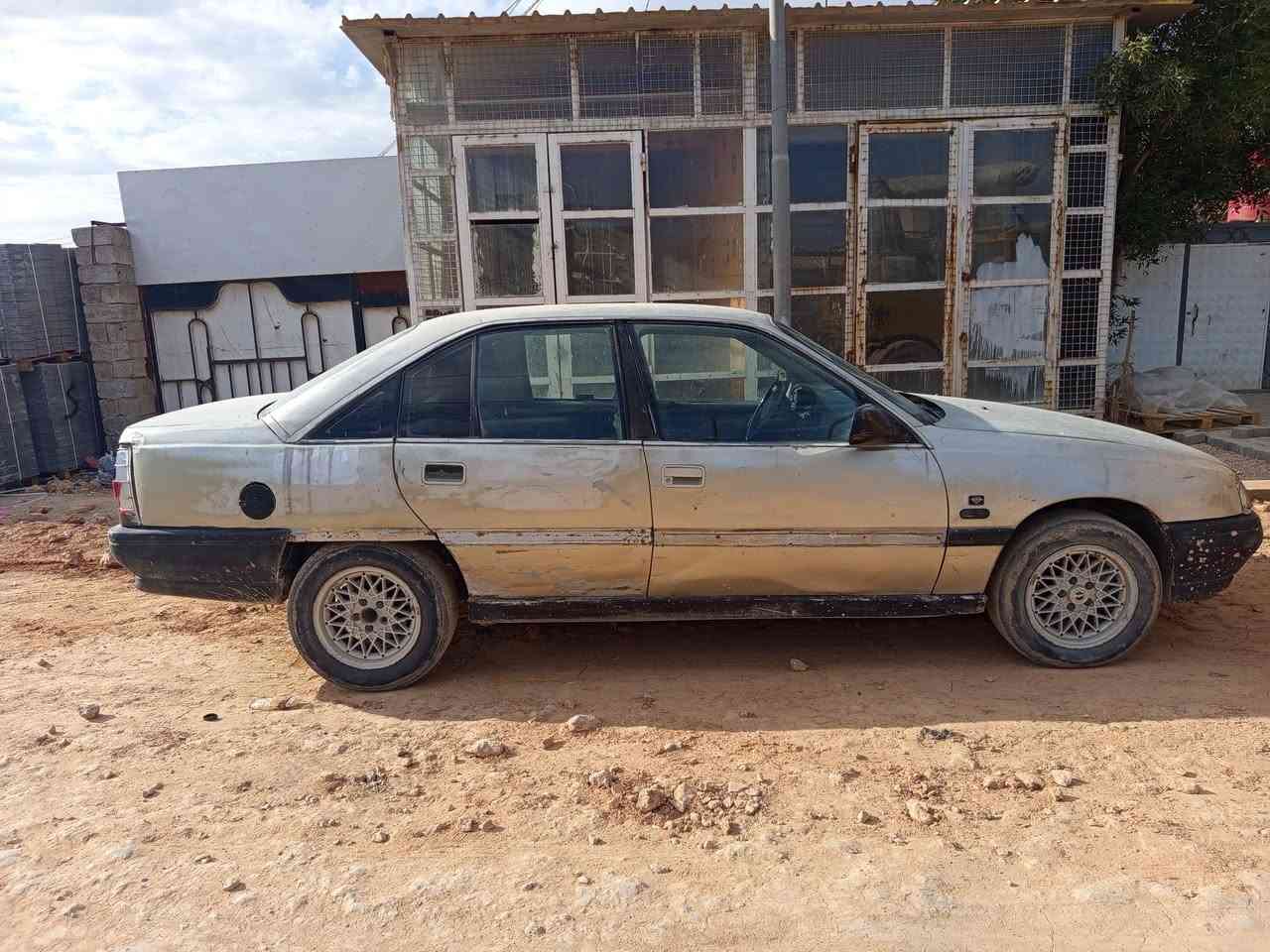 اوبل محور ونجي
مكاني نجف مناذره 
***********
