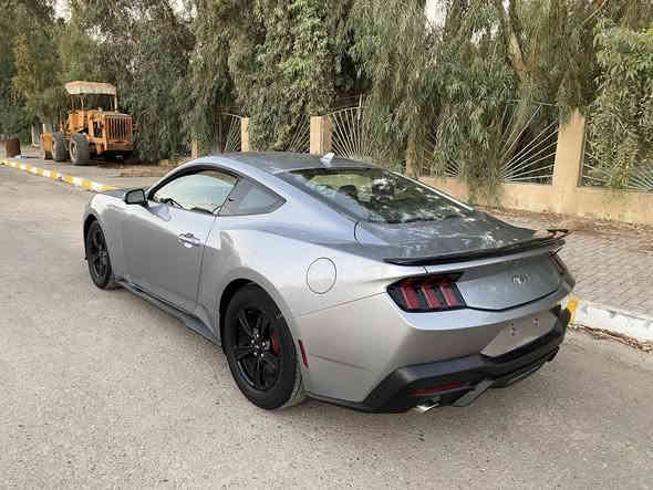 السلام عليكم 
للبيع موستنك ايكو بوست  2024 شكل جديد.  وارد امريكي ضرر وصبغ جاملغ السايق وبنيد الضرر مال السياره صاير من فوك حتى الرادترات بلاديه ما امبدله 

وشرط الكير والمحرك كفاله 

يعني على وضع الشركه 

وبيه صبغ شويه  بالتكمه مال السايق لانه البنيد راجع عليه 

السيارة شرط حلوة وجديدة مصلحة تصليح درجه أولى يعني البنيد والدعاميه مبدلات اصلي شركه 

مواصفات 

بصمه دخول ذكي + تشغيل عن بوعد 

رادار امامي  ورادار جابي كله شغال 

سايد بريك كهرباء   تبريد شاشه ثلج

ماشيه  30  جاهزه من كلشي 

السياره جديده على وضوع الشركه 

السعر 178 وبيه شويه مجال الشراي يخابر 

***********
