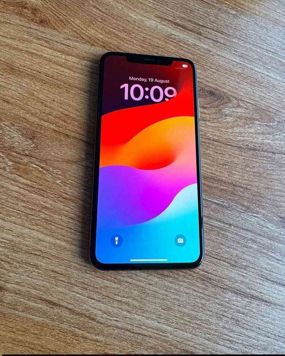 ايفون اكس اس جهاز نضيف جديد مامفتوح  ذاكره 256
سعر١٢٥
***********
