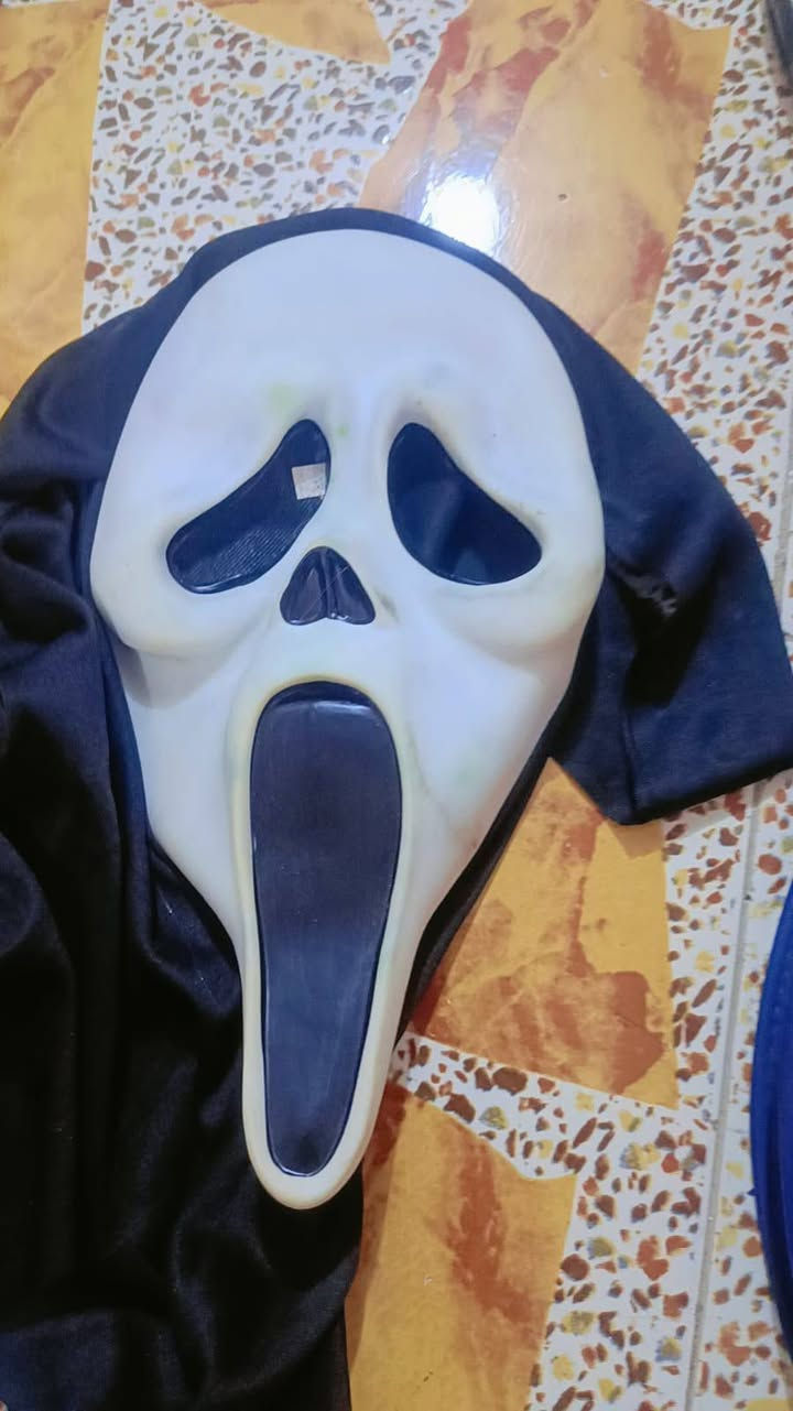 السلام عليكم كله اصلي كل واحد وسعره


**إذا كنت صاحب هذا الإعلان وتريد حذفه لأي سبب، رجاءا أرسل رسالة إلى الدعم الفني**