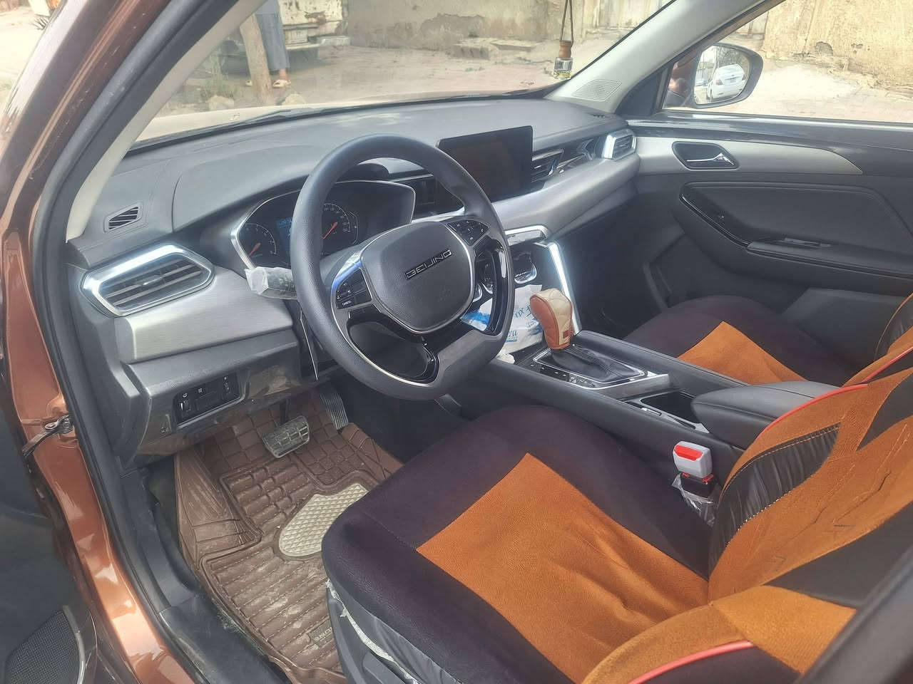 سلام عليكم سياره شانجان فول عده بصمه مديل ٢٤ ماشيه ١١الف مكفوله كفاله عامه رقم بغداد بسمي حره واي أستفسار هاذا رقميى*********** العنوان ميسان ام غربه سعر ١٠٥ وبيه مجال
