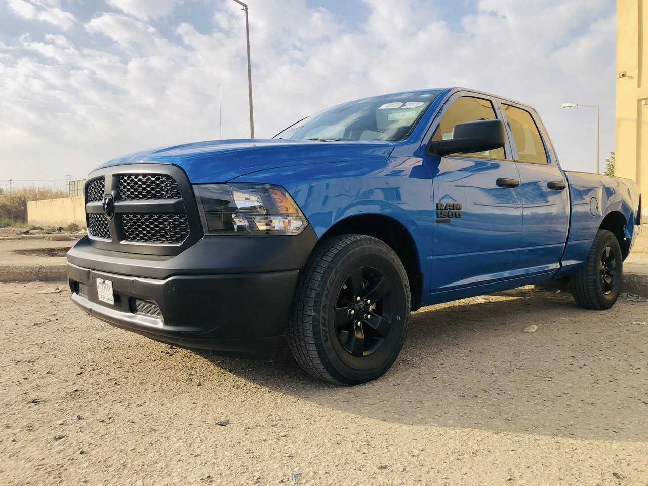 للبيع فقط 
رام كلاسك 1500
موديل 2023
المحرك 6 سلندر 3.6
باب قصير بدي طويل
 تو وويل 
صور الحادث من امريكا مرفقة بالمنشور
 فقط تم رفع البدي على حادثها البيع 
 بدون ايرباك 
ماشية 47 
مكان السيارة ذي قار مركز  الناصرية 
سيارة داخلة باسمي رقم فحص 
تترقم جميع المحافظات

السعر المطلوب 200  

للاستفسار اكثر اتصال على واتساب او اتصال خط 

ممتواجد لا على فيس ولا ماسنجر

 ***********
