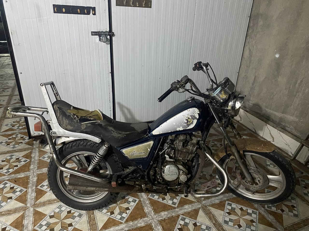 دايلم ابتر للبيع مكينه خرسه نشط كلش بس بي خيط دخان قليل كهربائيات شغاله ماطور يرادله كم شغله ترتيب السعر  (325) بي مجال للاستسفار ***********
