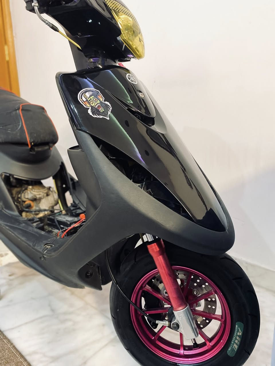 سلام عليكم دراجه ماكس مزود كلشي بيه مزود من التاير للتاير كلجات اصلي بوشه ٥٨ كلشي بيه شغال دراجه شلعه معدل تخبل قبق فلاوين وياله سبايدر قاعدة دبلات كله كرزي السعر ٨٠٠وبيه مجال رقم *********** مكاني كربلاء حي العسكري
