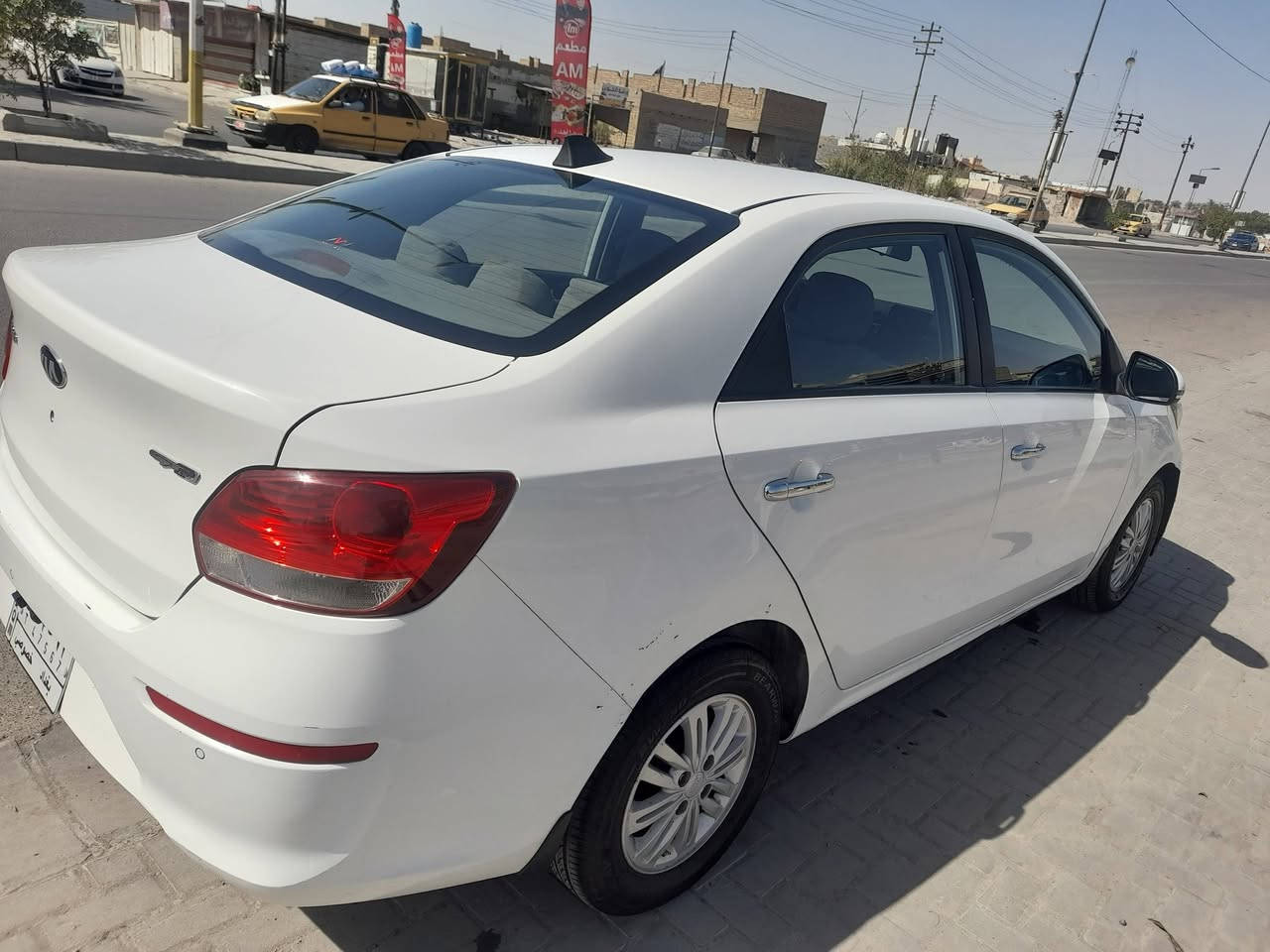 السلام عليكم كيا بيكاس موديل ٢٠٢٠ بغداد تحويل ثاني يوم باسمي سياره جديده بيهه صبغ جاملغ عكس السايق بدون دواخل سياره تخم تاير جديد باتري جديد كير محرك صدر مكفول على وضع شركة  شاشه كامره تبريد خير من الله  عنوان حي الجهاد للاتصال ***********السعر ١٠٢ وبيهه مجال للطيبين ابوعلي
